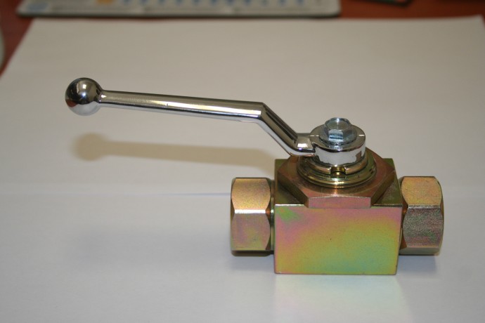 Кран шаровый V2CR 452.1013JG (M22x1.5, 15L, DN13)