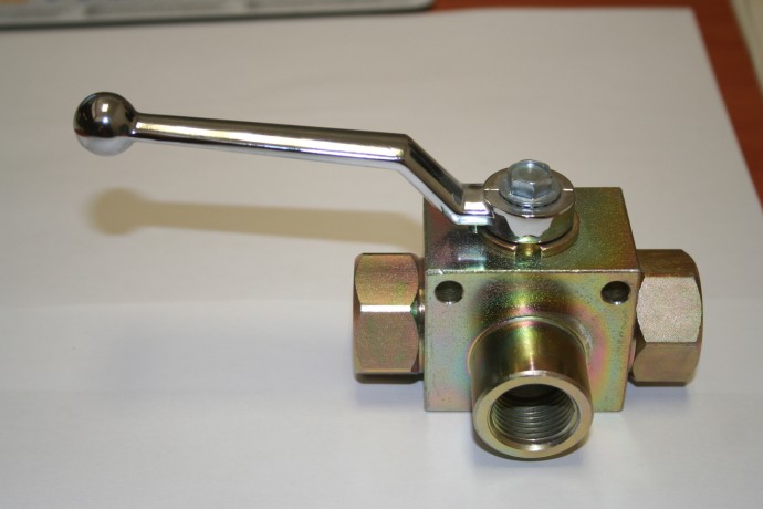 Кран шаровый V3RH 432.1113AD (1/2"BSP, DN13, M.H.)